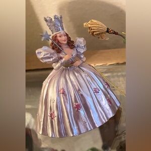 Wizard of Oz Glenda the Good Witch figurine